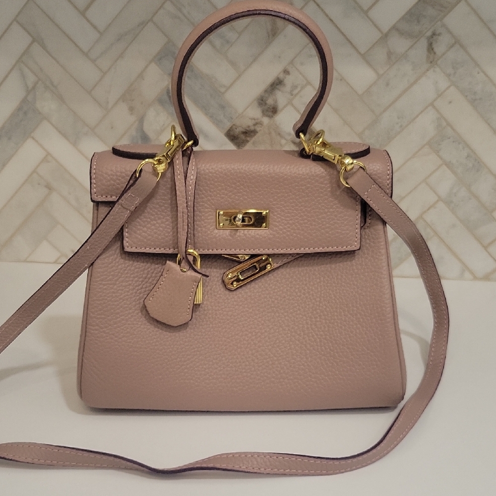 Elegant Mauve Handbag
